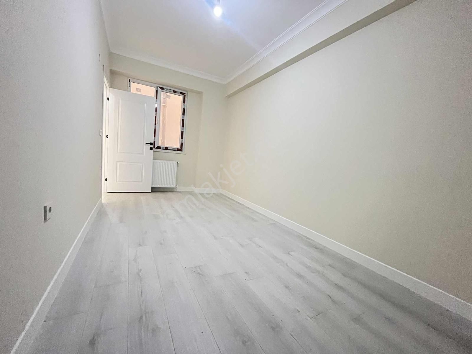 Gültepe Mahallesinde Kiralık 3+1 Sıfır 120m2 Yeni Bina Ön Cephe - Görsel 17