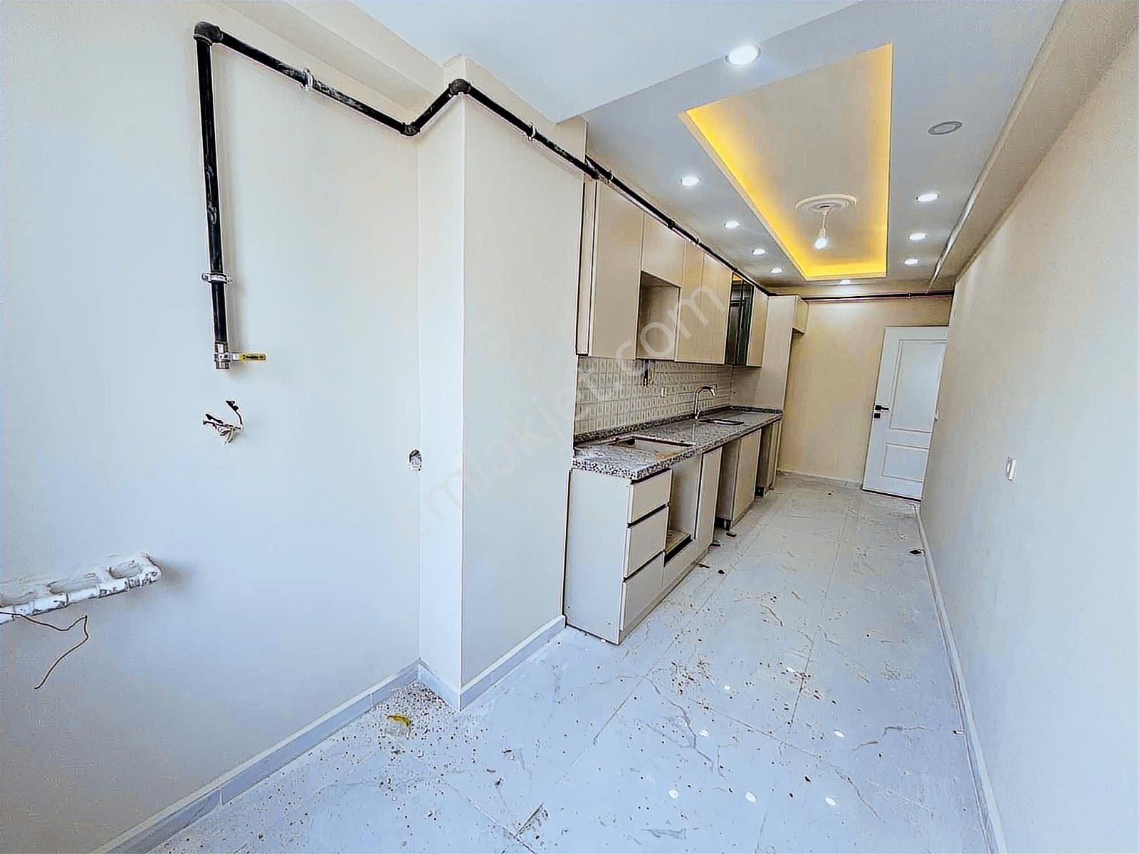 Gültepe Mahallesinde Kiralık 3+1 Sıfır 120m2 Yeni Bina Ön Cephe - Görsel 13
