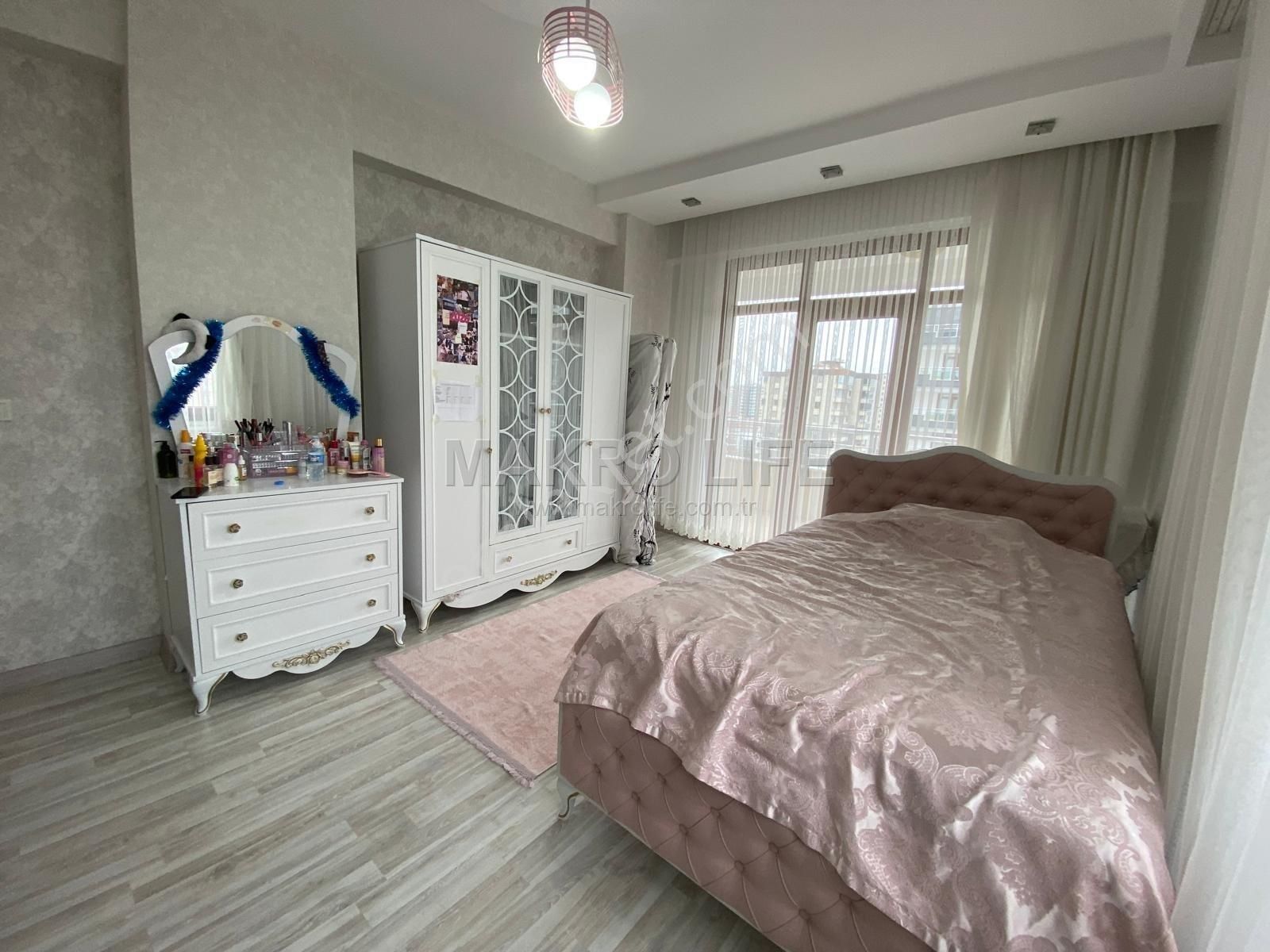 Radisson Otel Arkası Satılık 4+1 Daire - Görsel 7