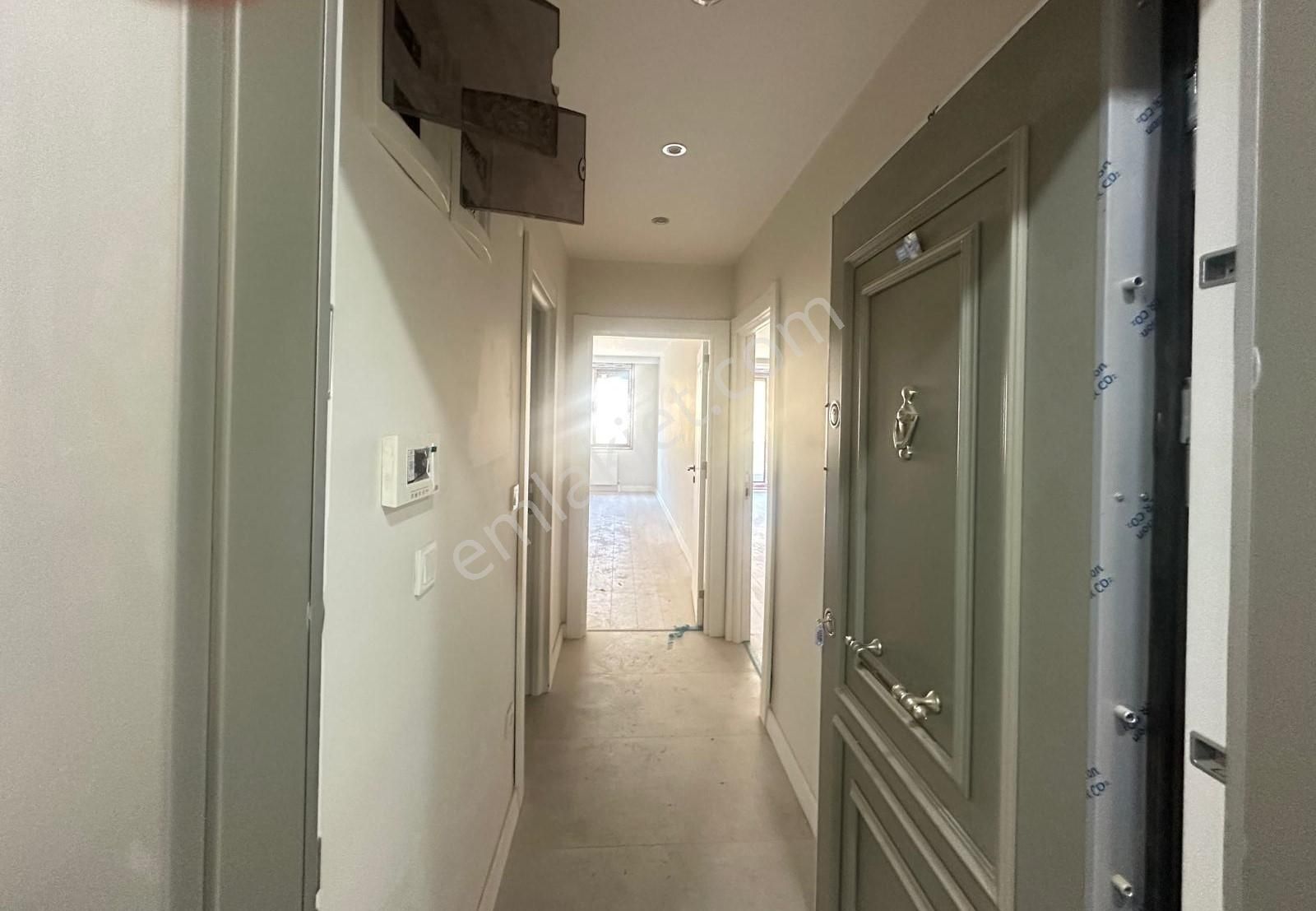 Üsküdar Barboros Mah.lüks Site İçerisinde 1+1 Satılıkdır - Görsel 8