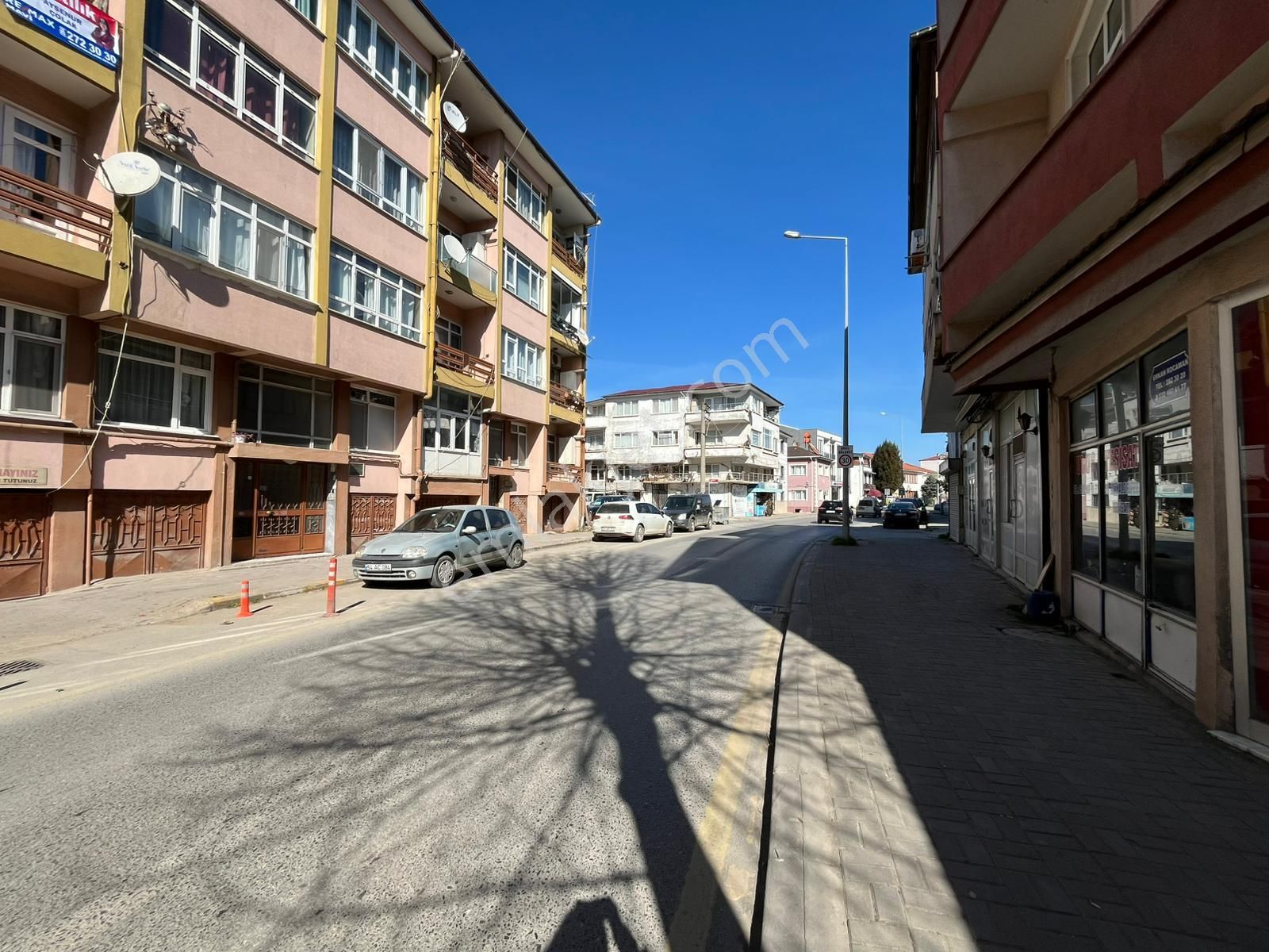 Remax Mavi' Den Adapazarı Merkezi Konumda Satılık 3+1 Daire - Görsel 3