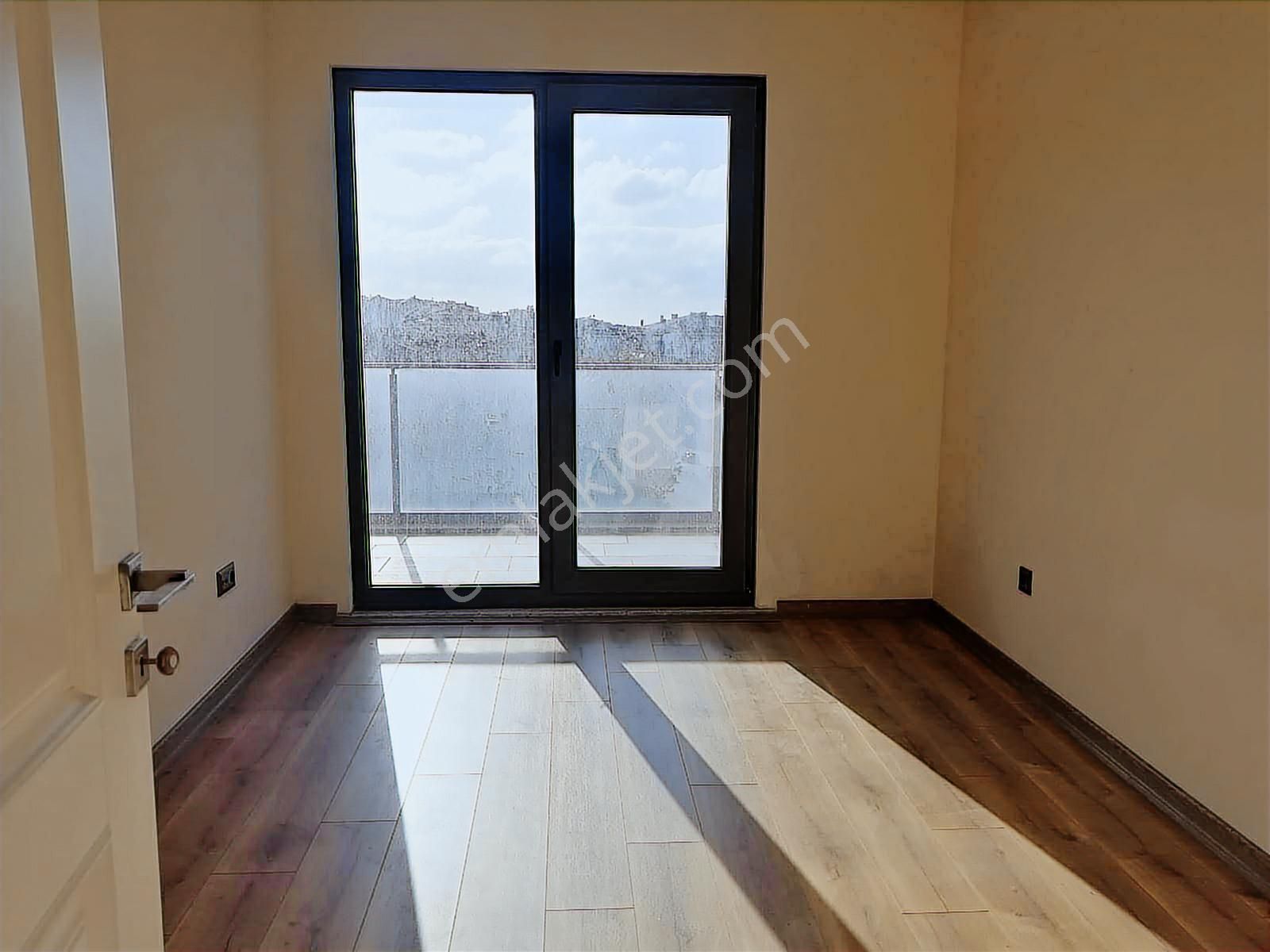 Büyükçekmece Pınartepe Mah Site İçi Kiralık 3+1 Boş Daire - Görsel 19