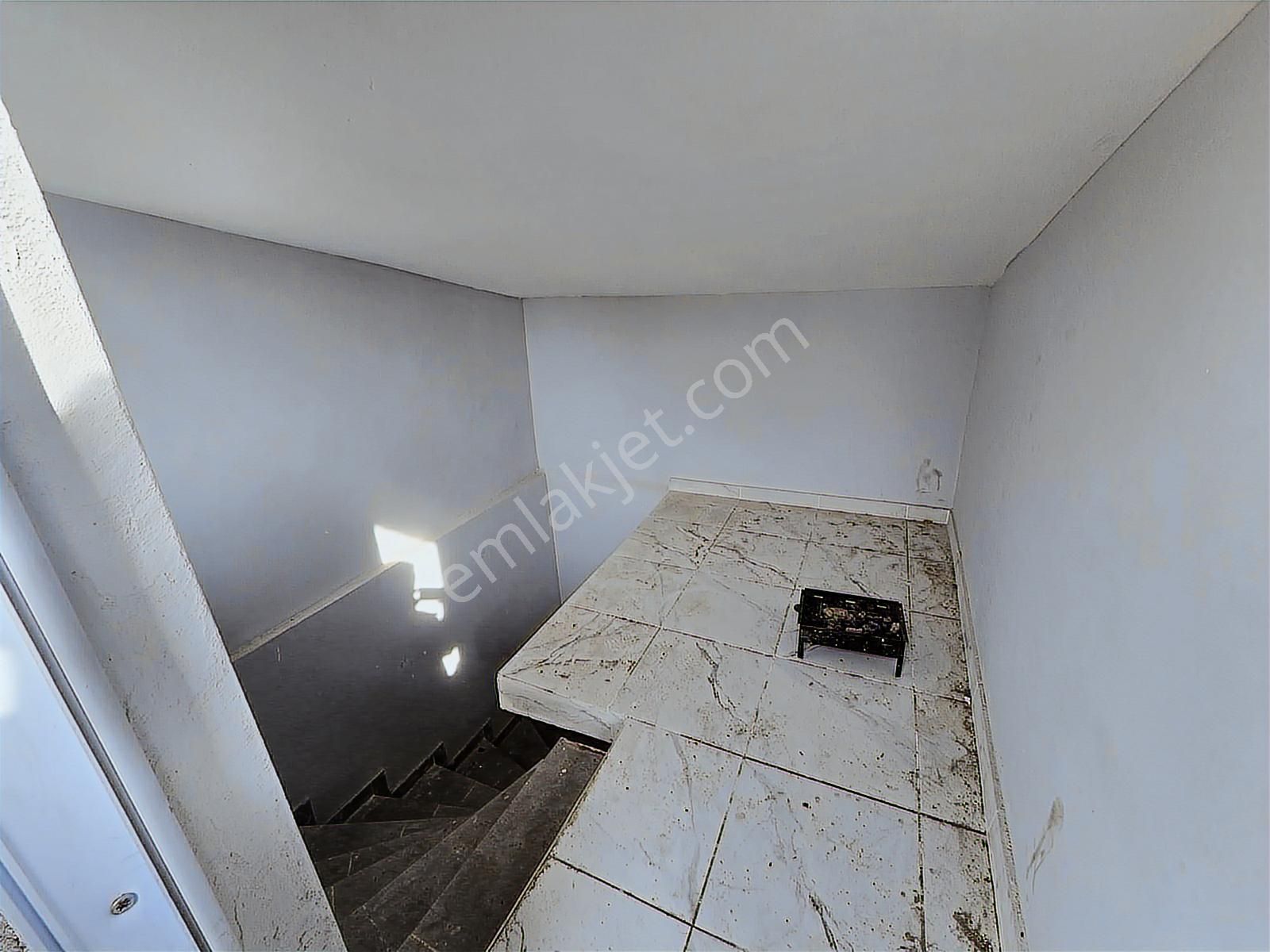 Tırpan'dan Osmangazi Selamet Mah.3katlı Satılık Müstakil Ev - Görsel 27