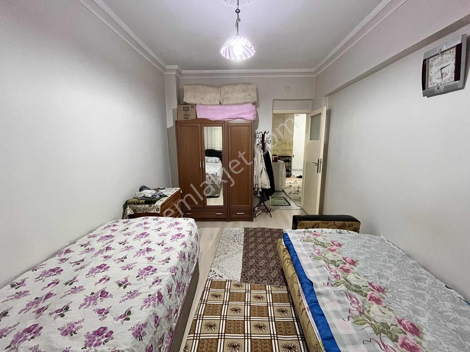 İkiaa Gayrimenkulden Çarşı İçi Yatırıma Uygun Satılık 3+1 Daire - Görsel 12