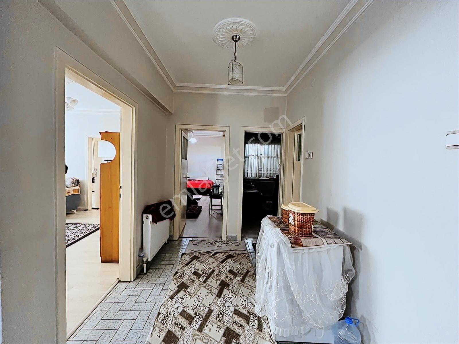 İkiaa Gayrimenkulden Çarşı İçi Yatırıma Uygun Satılık 3+1 Daire - Görsel 19