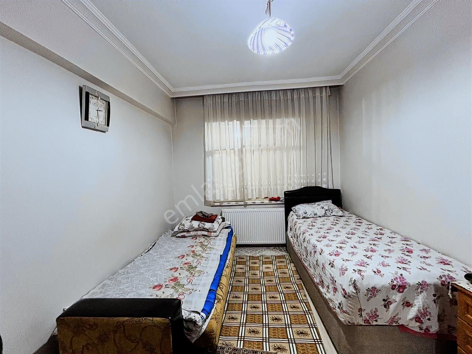 İkiaa Gayrimenkulden Çarşı İçi Yatırıma Uygun Satılık 3+1 Daire - Görsel 7