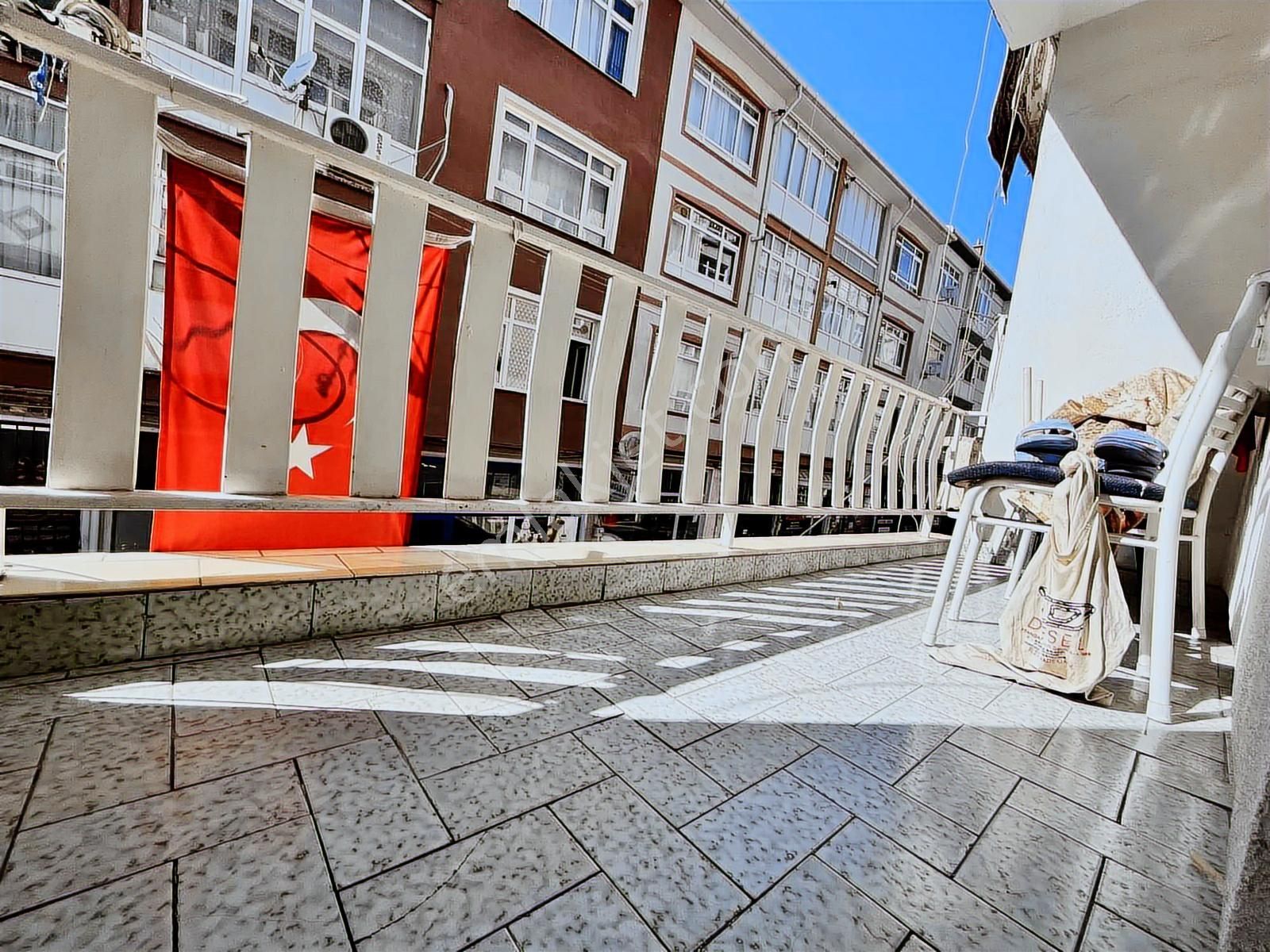 İkiaa Gayrimenkulden Çarşı İçi Yatırıma Uygun Satılık 3+1 Daire - Görsel 22