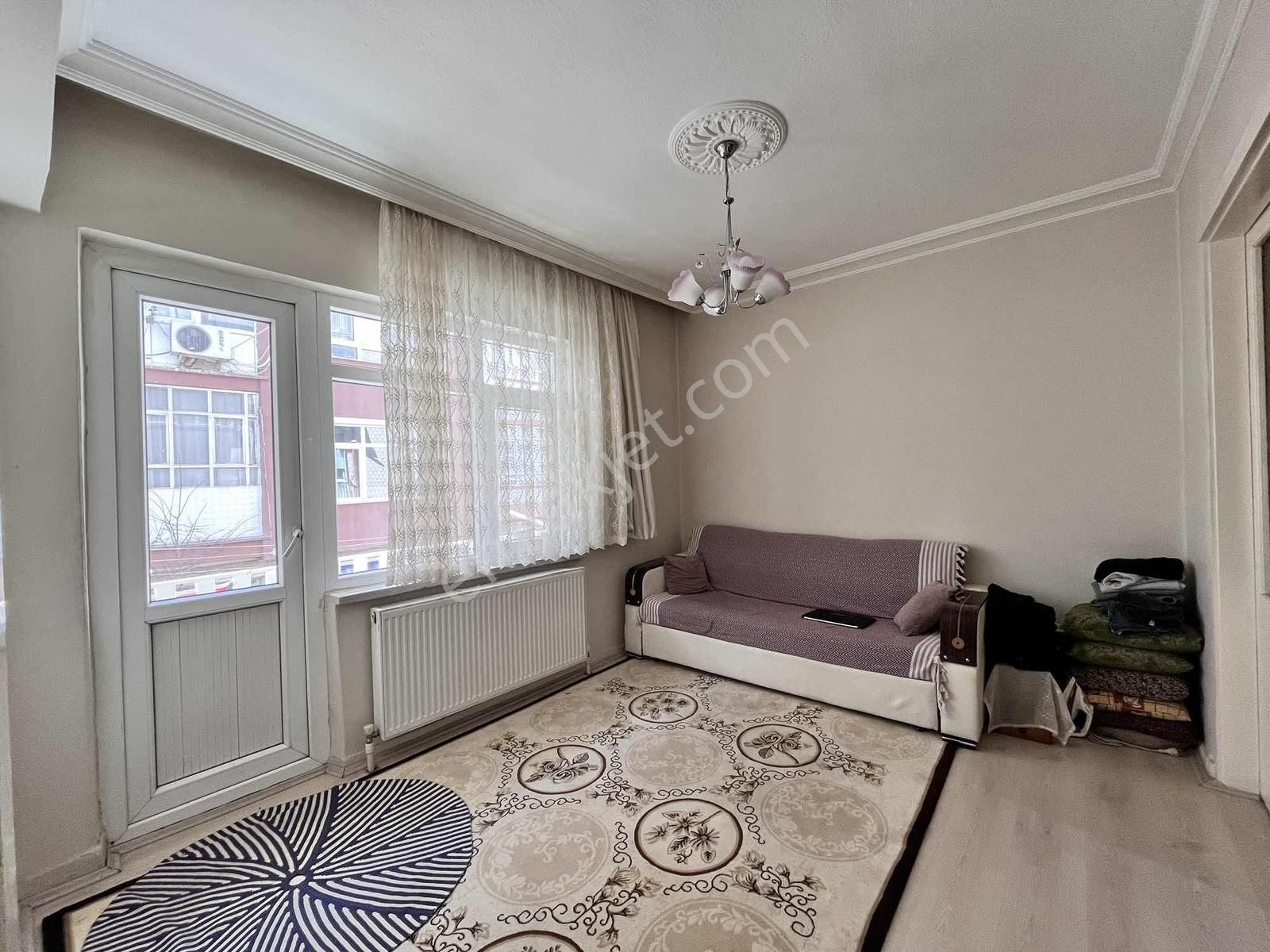 İkiaa Gayrimenkulden Çarşı İçi Yatırıma Uygun Satılık 3+1 Daire - Görsel 8