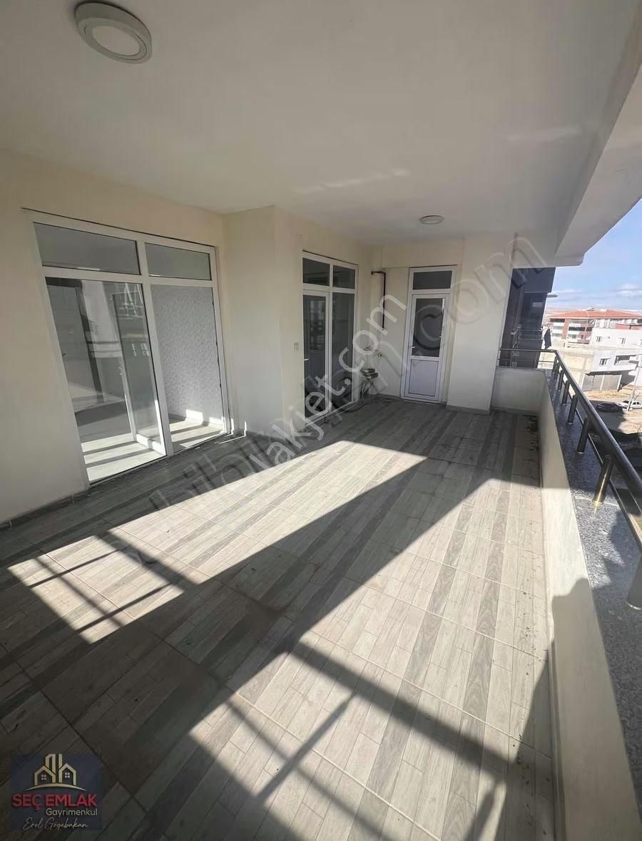 Seç Emlak'tan Taşlıca-malazgirt Mah Satılık Ara Kat 2.5+1 Daire - Görsel 4