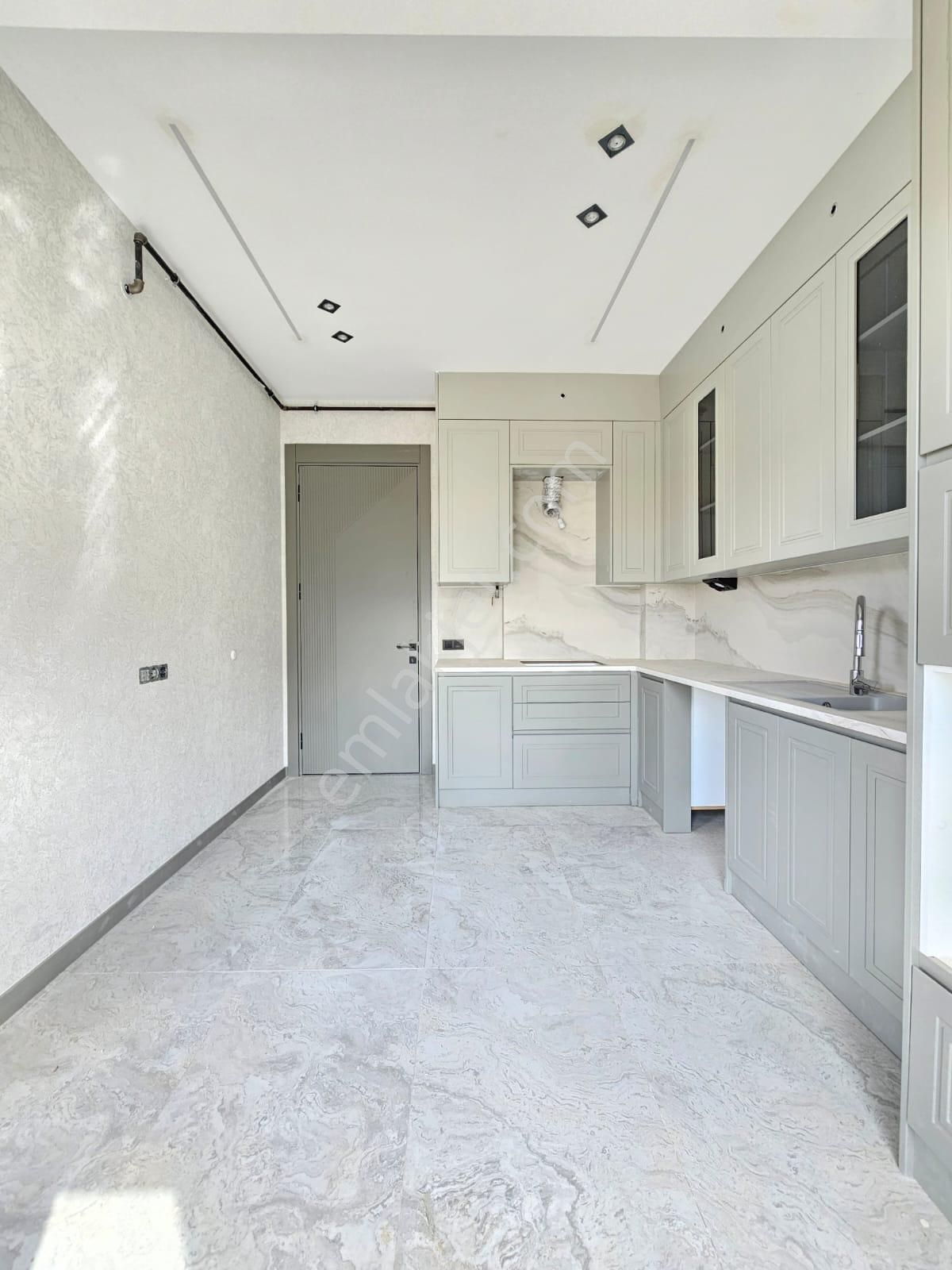 Denizli 1200 Evlerde Panjurlu Giyinme Odalı Ebeveyn Banyolu Lüks Daireler - Görsel 12