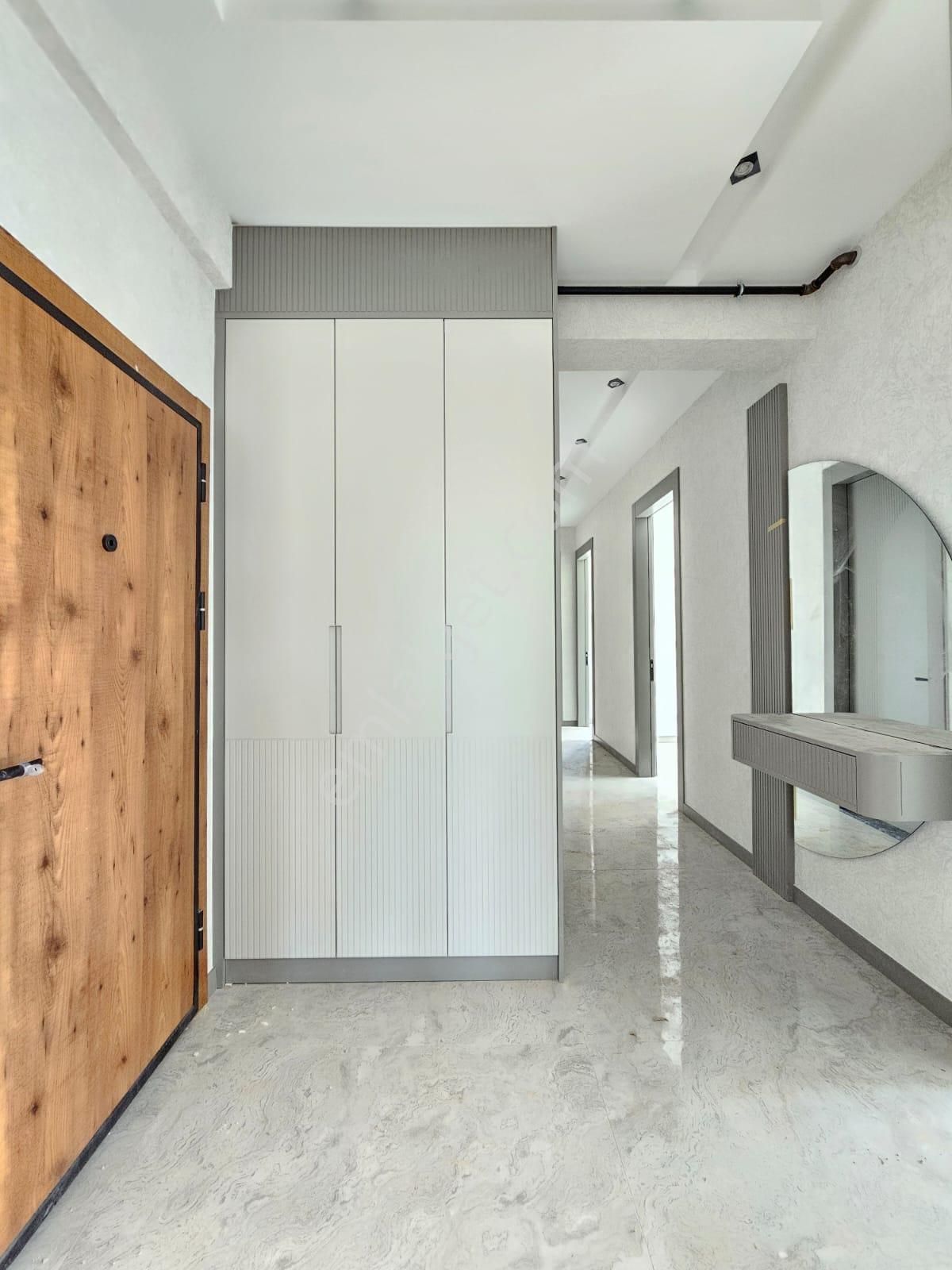 Denizli 1200 Evlerde Panjurlu Giyinme Odalı Ebeveyn Banyolu Lüks Daireler - Görsel 26