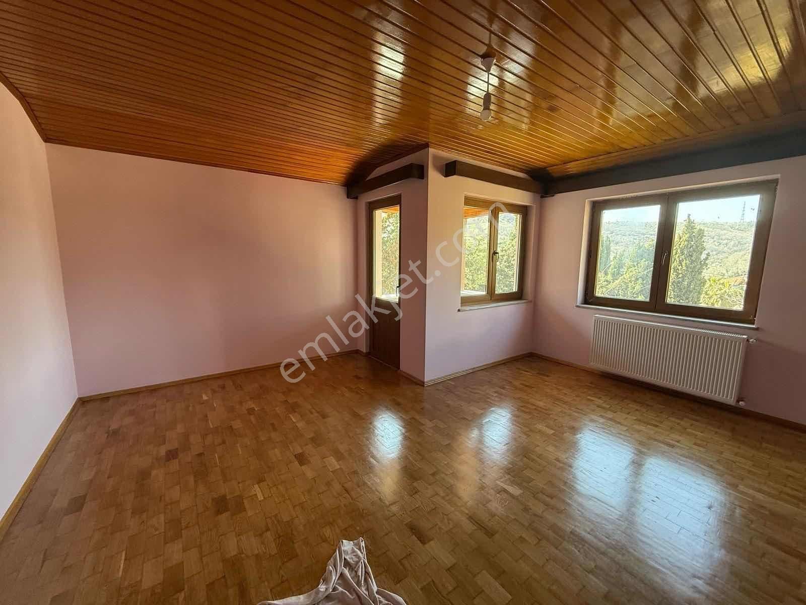 Boğaz Manzaralı Tünele Yakın Dubleks Daıre - Görsel 16