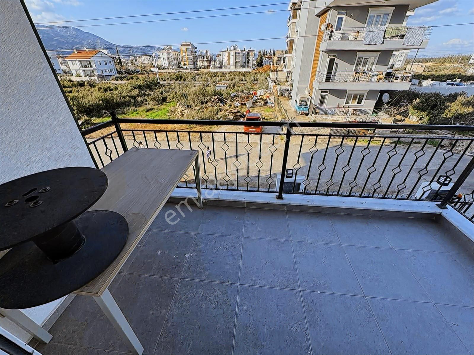 Full Eşyalı 1+1 Kiralık Daire - Görsel 3