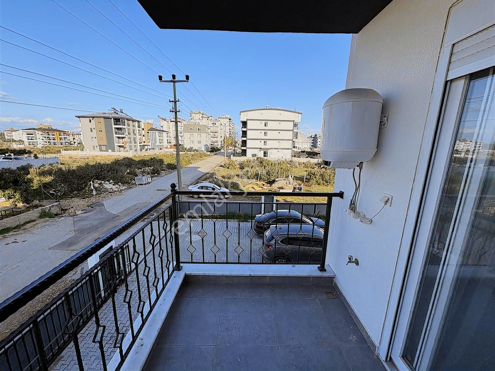 Full Eşyalı 1+1 Kiralık Daire - Görsel 2