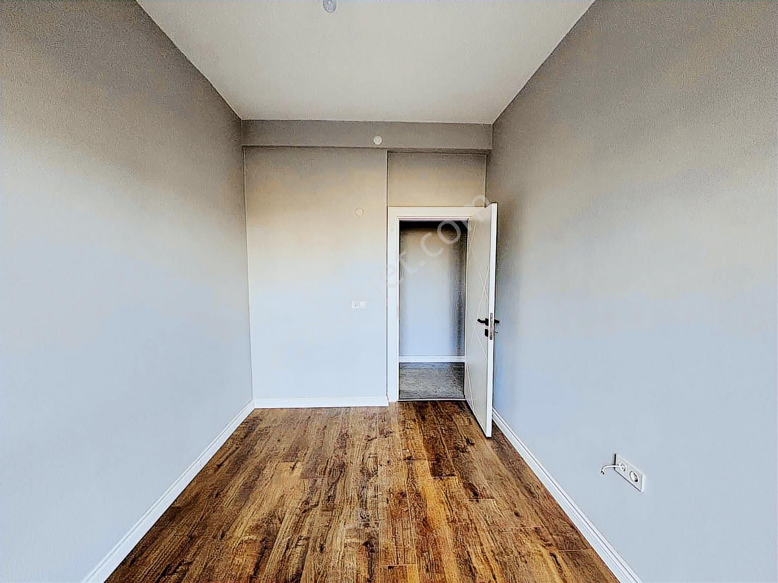 Fa Özbir'den Cumhuriyette 7/24 Güvenlikli Site İçi 2+1daire - Görsel 35