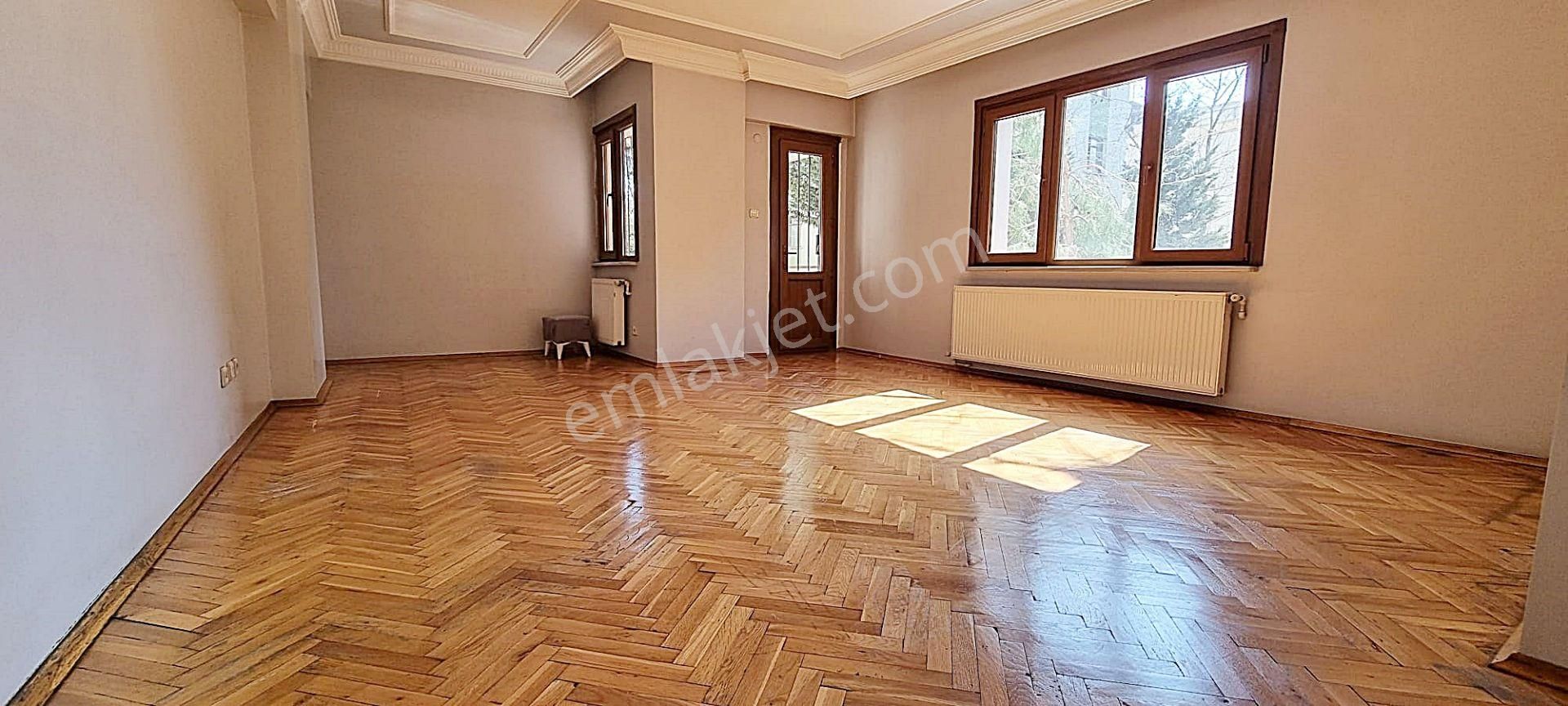 Madenler Çekmeköy Metrosuna Yakın Kombili 130 M2 3+1 Ferah Daire - Görsel 2