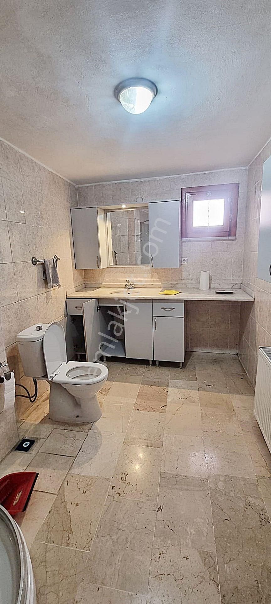 Madenler Çekmeköy Metrosuna Yakın Kombili 130 M2 3+1 Ferah Daire - Görsel 12
