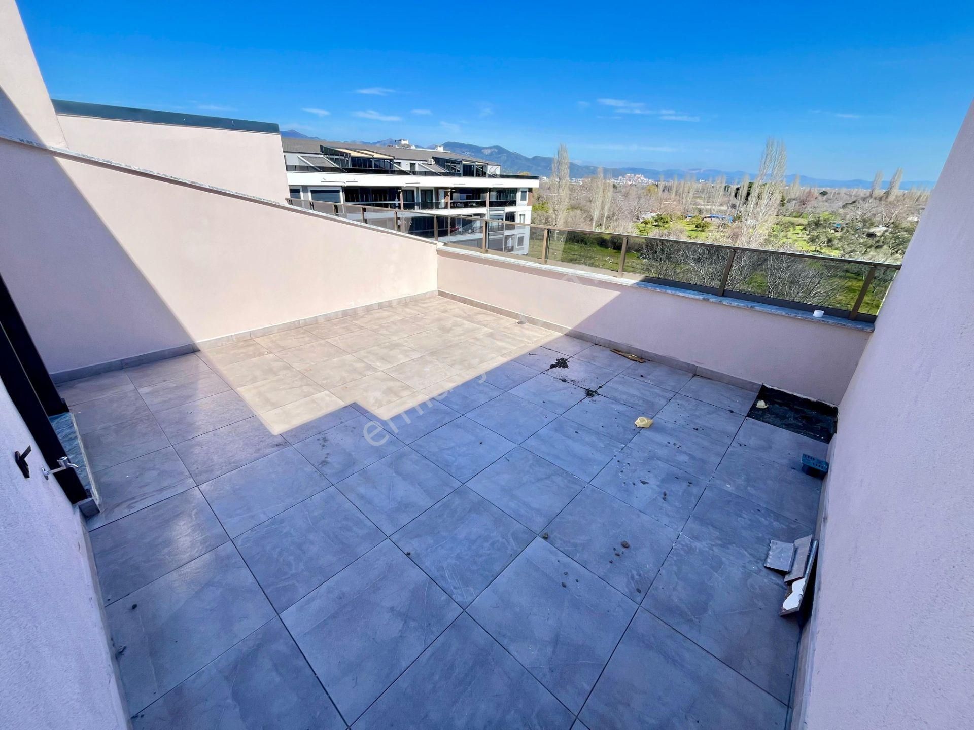 Akçay Sezgin Emlaktan Ön Cephe & Lüx Tasarım Satılık 2+1 Dublex - Görsel 10