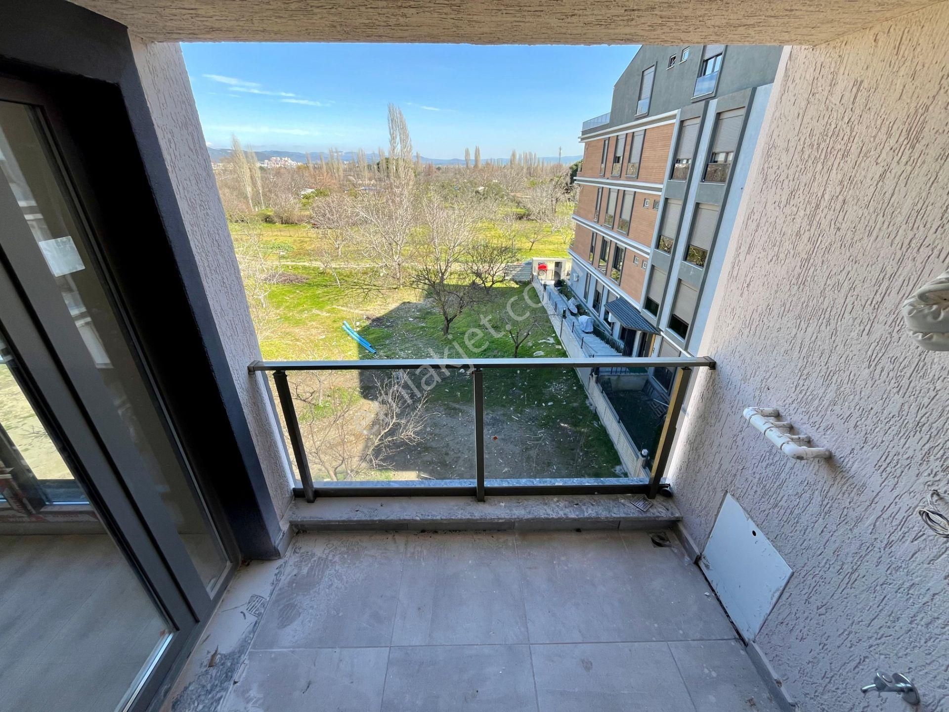 Akçay Sezgin Emlaktan Ön Cephe & Lüx Tasarım Satılık 2+1 Dublex - Görsel 17