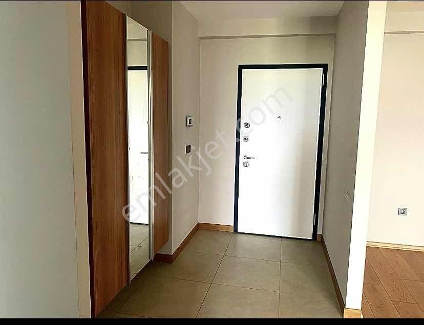 Remax Arma'dan Torbalı'da Site İçinde 3+1 Kiralık Geniş Daire - Görsel 13