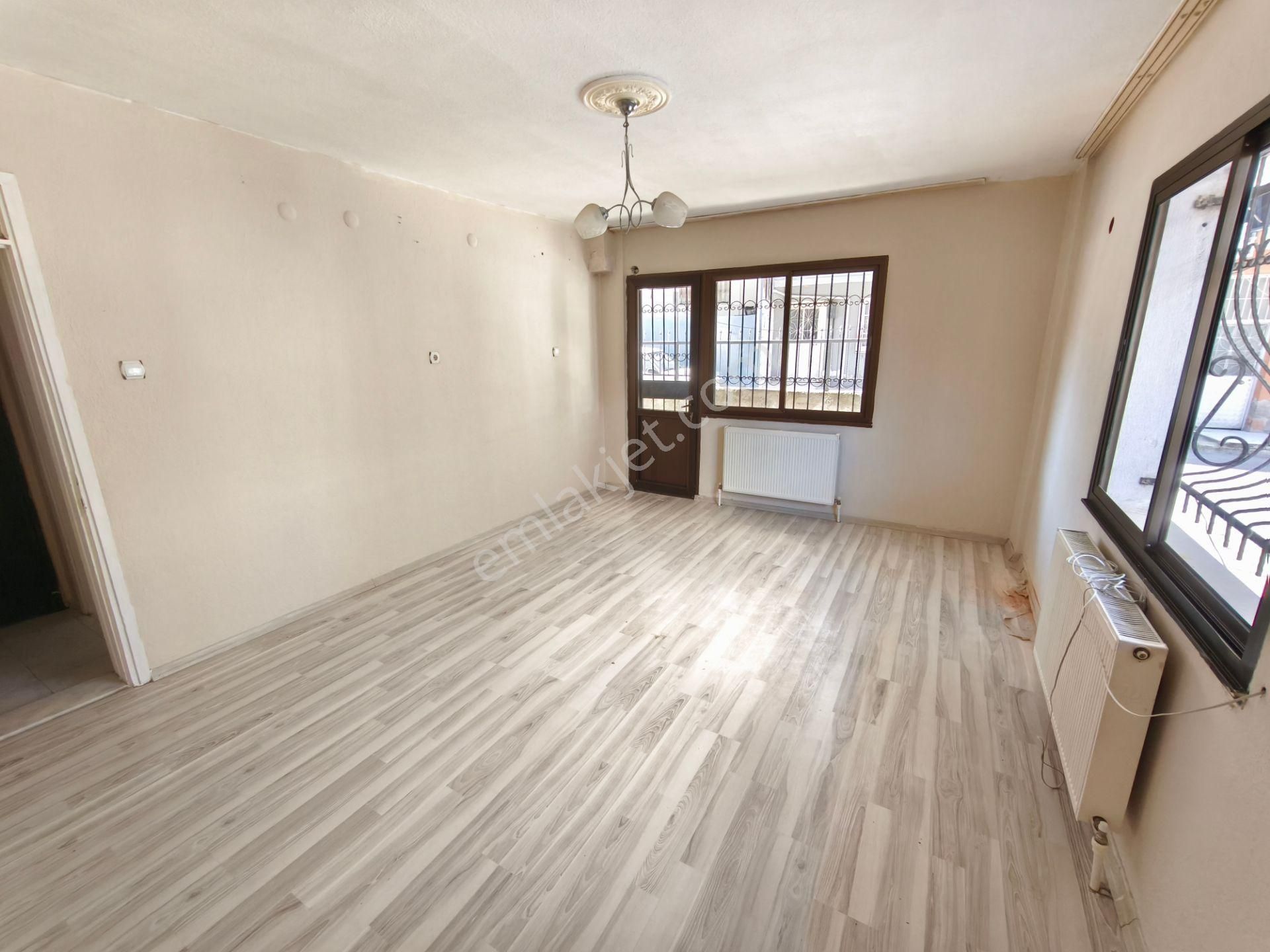 Özevim Emlaktan Irmak Mahallesi Kombili Kiralık 2+1 Daire - Görsel 13