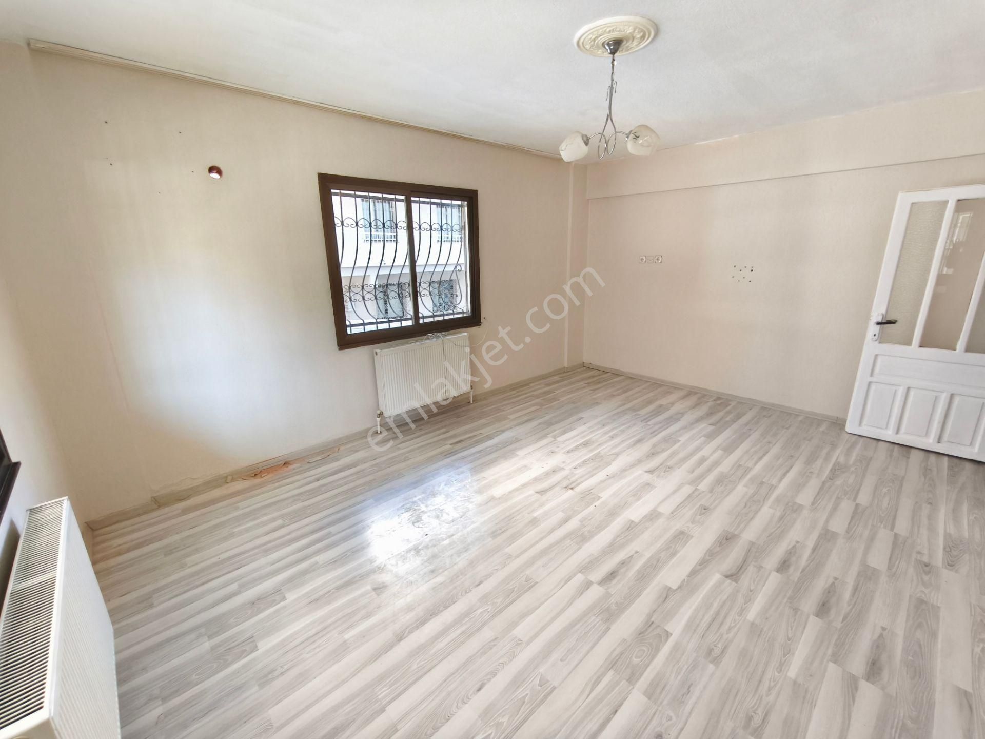 Özevim Emlaktan Irmak Mahallesi Kombili Kiralık 2+1 Daire - Görsel 17