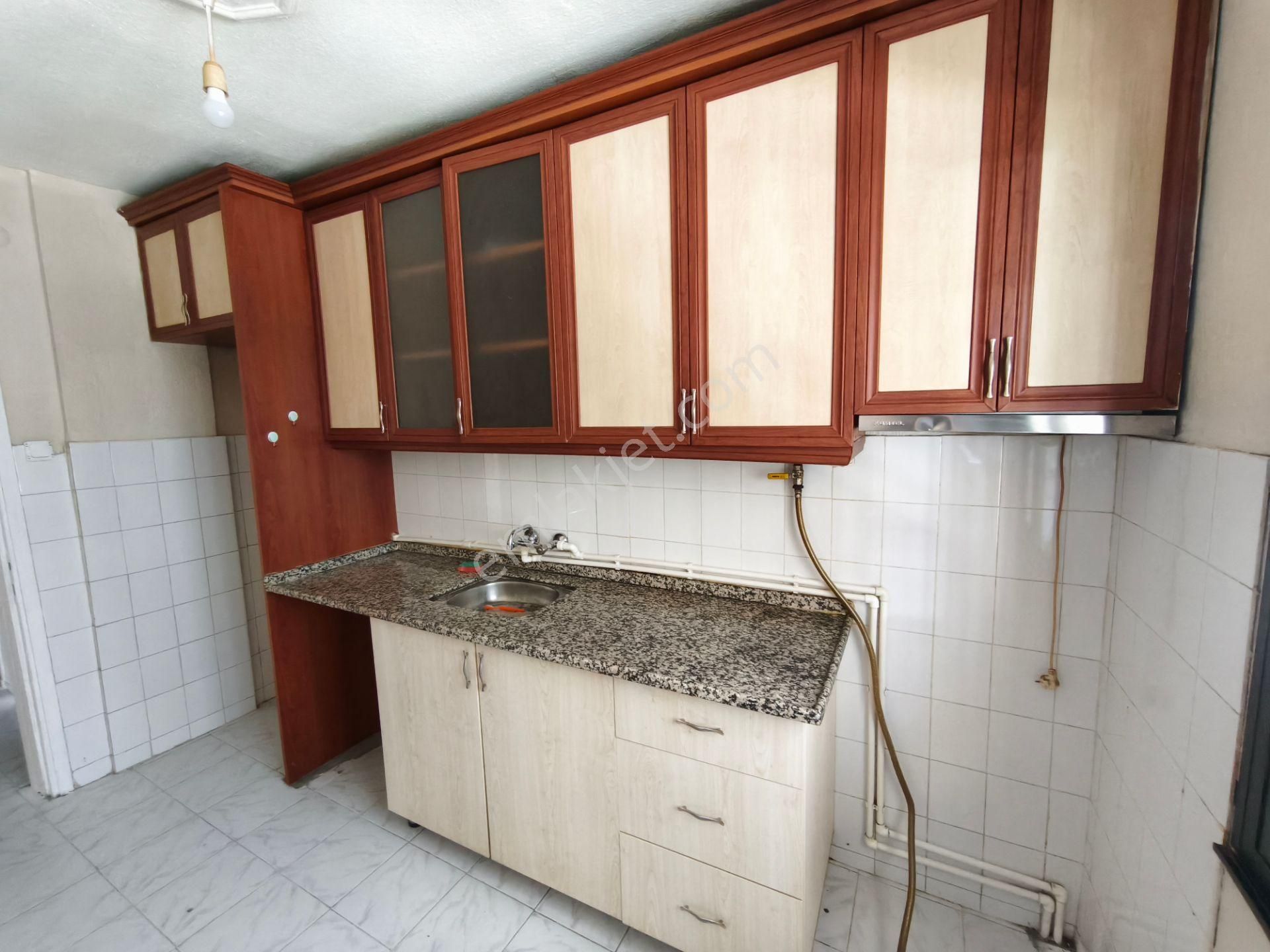 Özevim Emlaktan Irmak Mahallesi Kombili Kiralık 2+1 Daire - Görsel 6