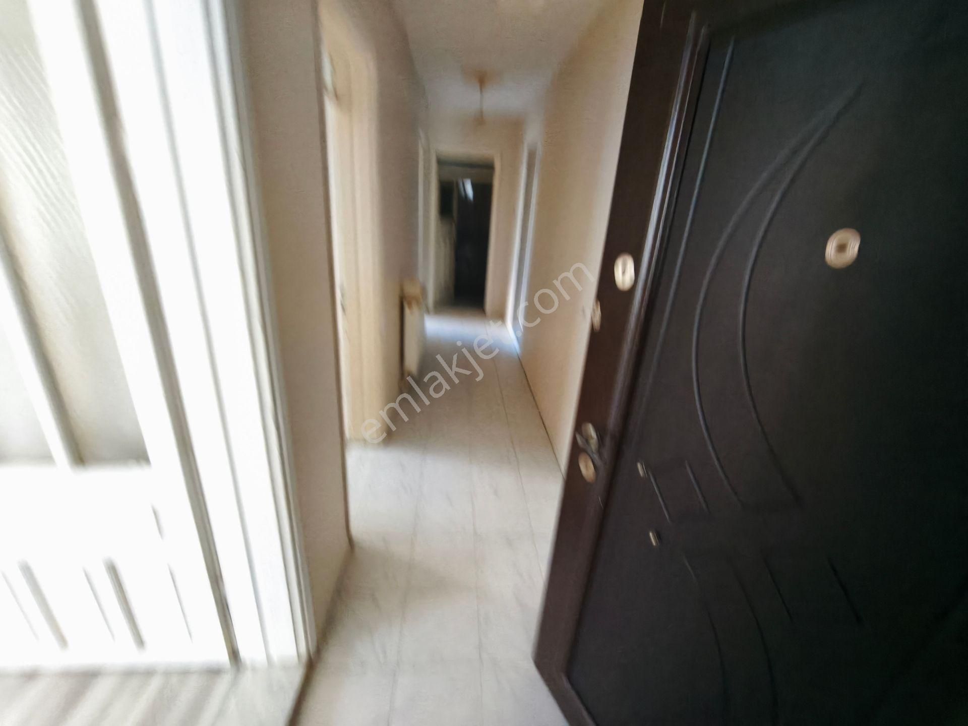 Özevim Emlaktan Irmak Mahallesi Kombili Kiralık 2+1 Daire - Görsel 32