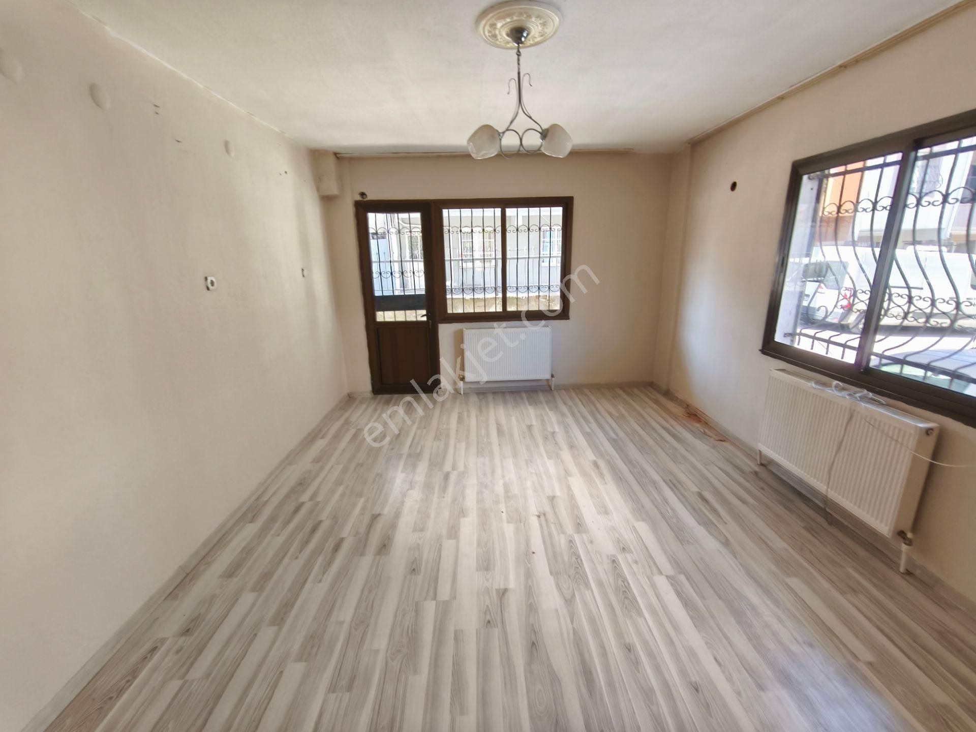 Özevim Emlaktan Irmak Mahallesi Kombili Kiralık 2+1 Daire - Görsel 12