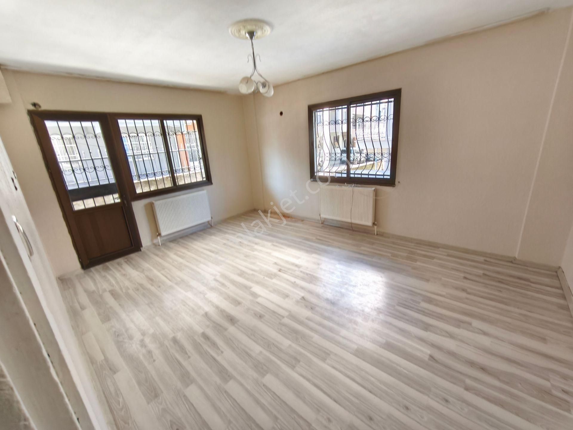 Özevim Emlaktan Irmak Mahallesi Kombili Kiralık 2+1 Daire - Görsel 9