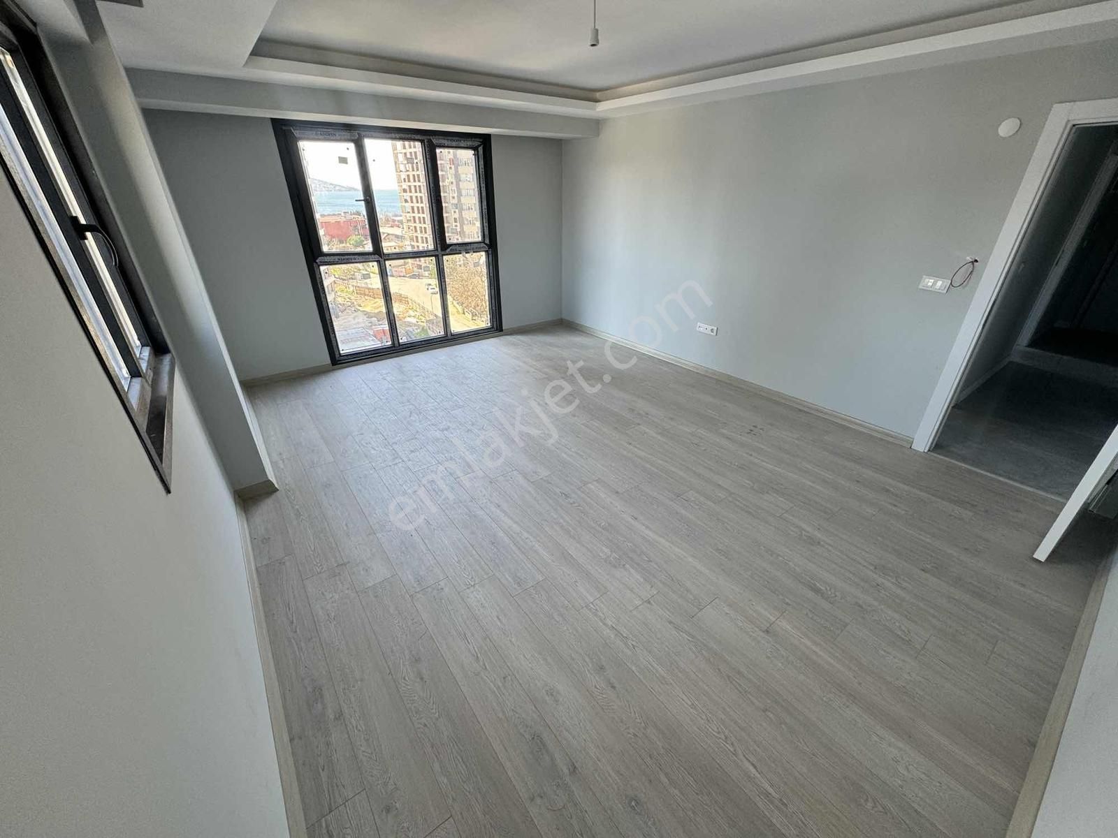Kordonboyu'nda Deniz Manzaralı 2+1 Prestijli Satılık Daire - Görsel 22