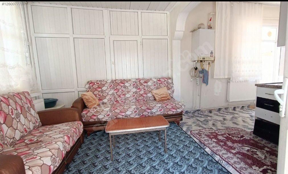 Binevler Mahlesinde Konumu Güzel Ana Caddeye Yakın 3+1 Temiz Bakımlı Daire - Görsel 21