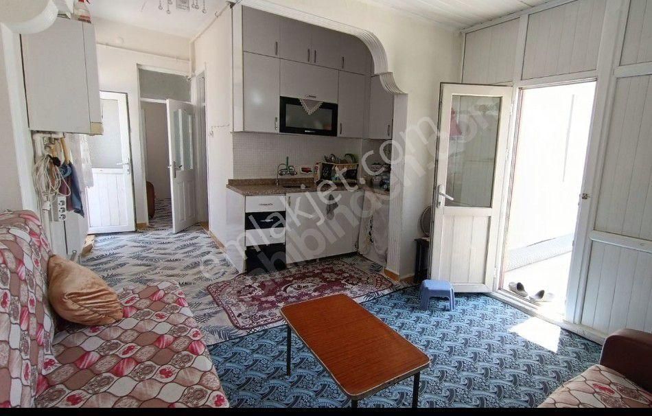 Binevler Mahlesinde Konumu Güzel Ana Caddeye Yakın 3+1 Temiz Bakımlı Daire - Görsel 19