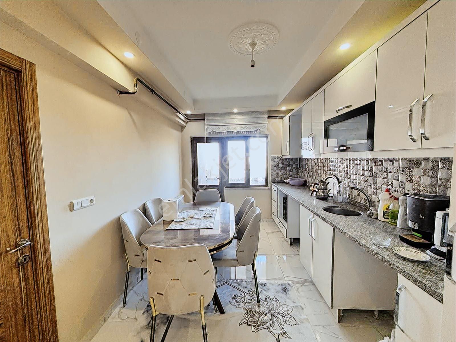 Fa Özbir'den Merkezi Konumda Kapalıotoparklı Site İçi 3+1daire - Görsel 17