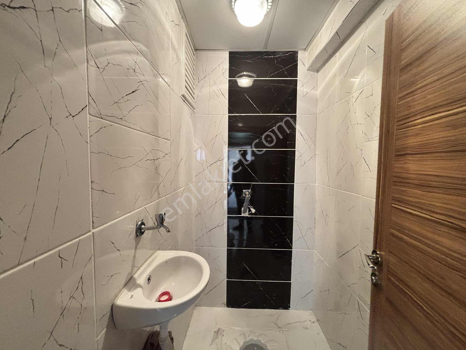 Fa Özbir'den Merkezi Konumda Kapalıotoparklı Site İçi 3+1daire - Görsel 2