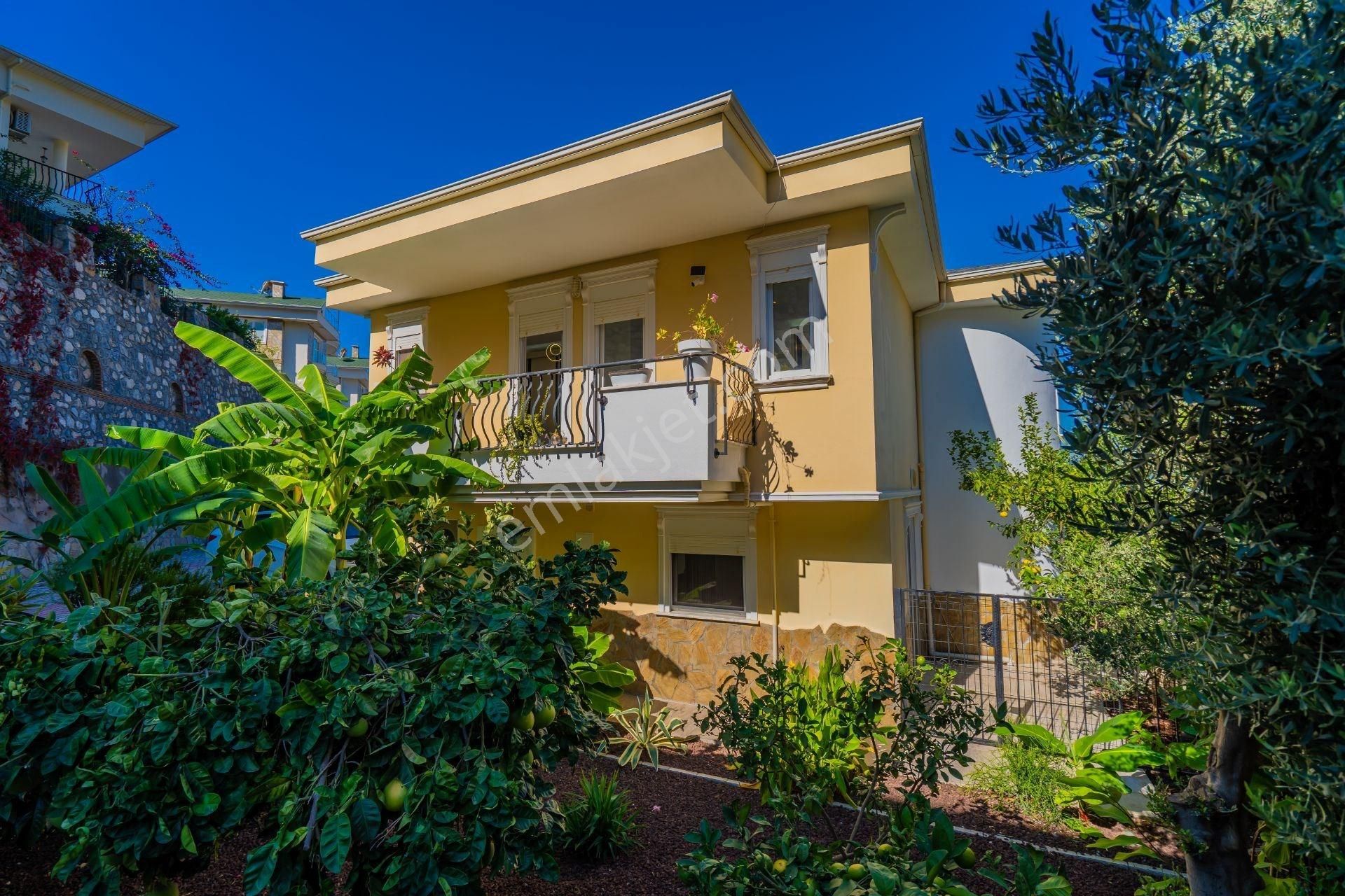 Alanya Kargıcak Panoramik Manzaralı Muhteşem 3+1 Mobilyalı Villa - Görsel 5