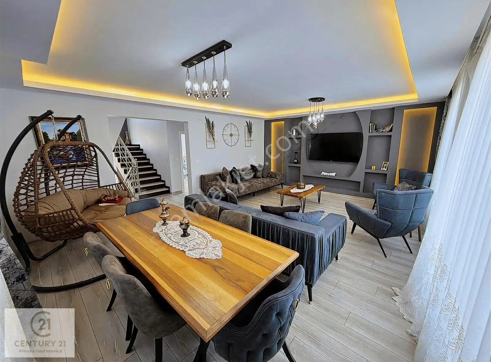 Hacımuratlı'da Site İçerisinde Komple Yerden Isıtmalı Villa - Görsel 33