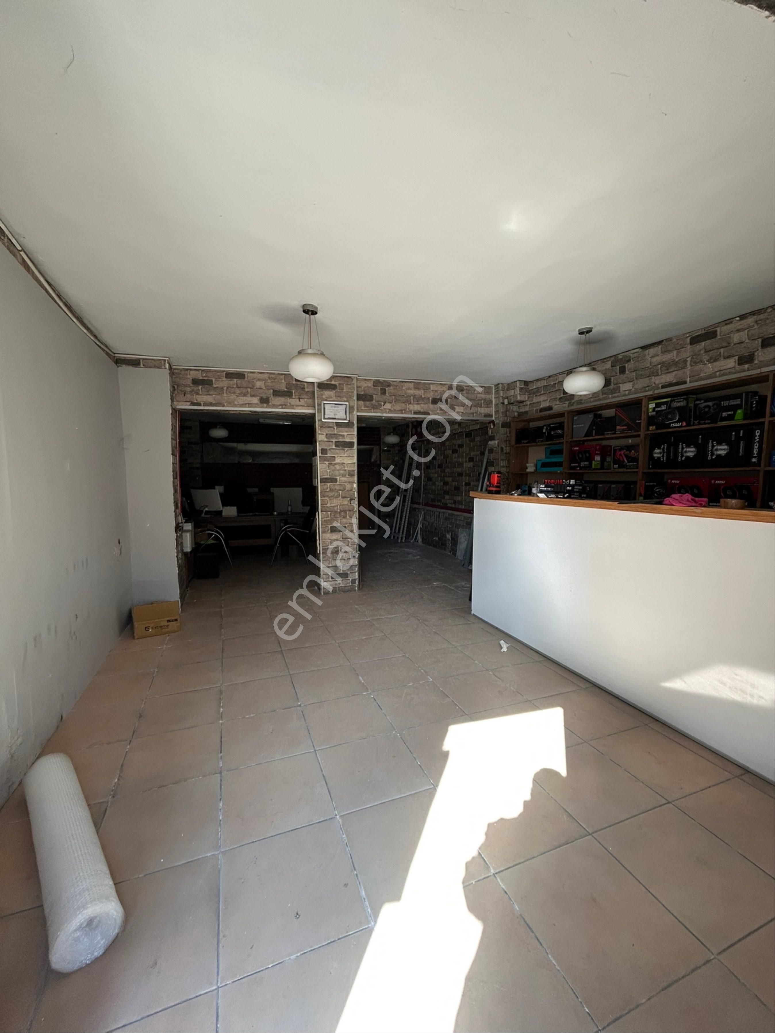 Şehitler Parkı Yakını Kiralık Düz Giriş 55m2 İşyeri - Görsel 2