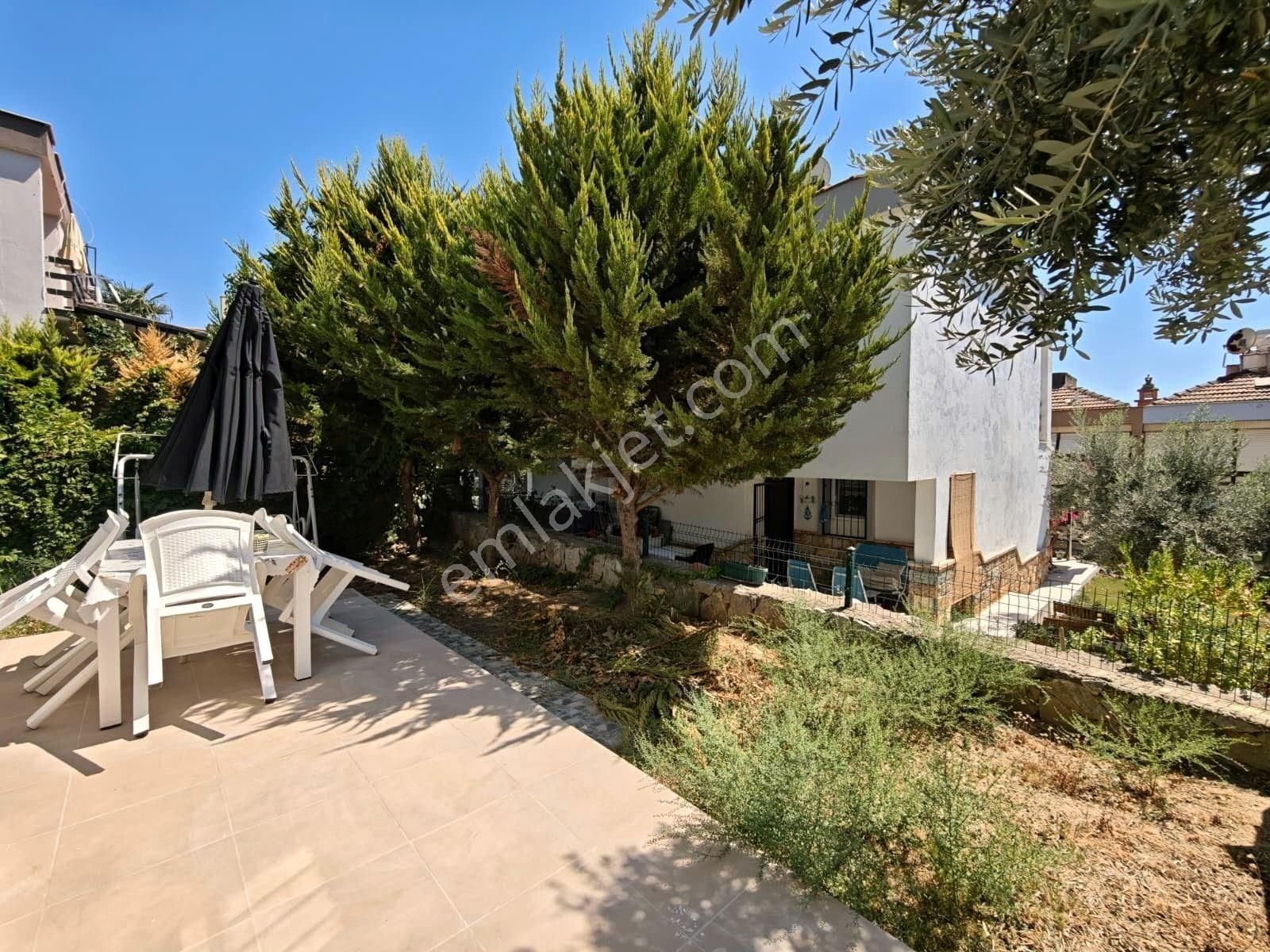 Kuşadası Kadınlar Denizi Satılık 3+1 Bakımlı Dublex Villa - Görsel 9