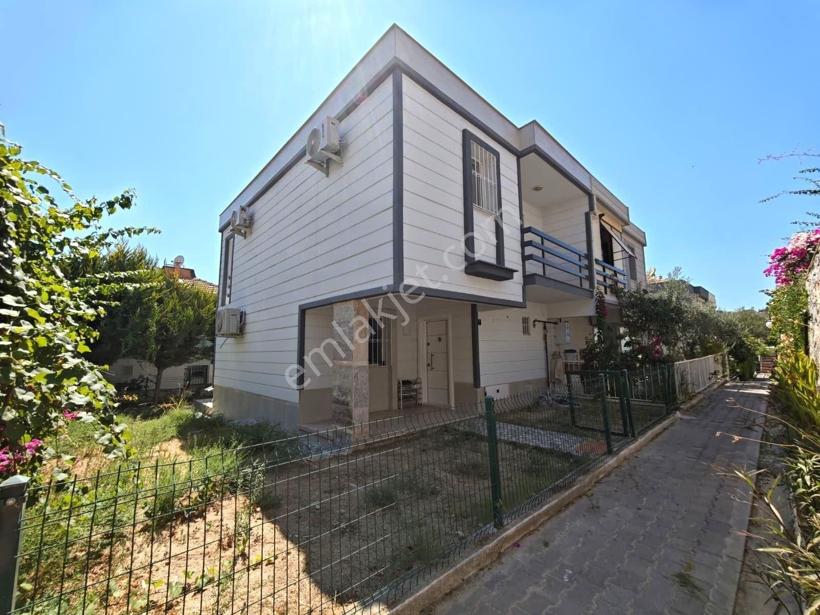 Kuşadası Kadınlar Denizi Satılık 3+1 Bakımlı Dublex Villa - Görsel 4