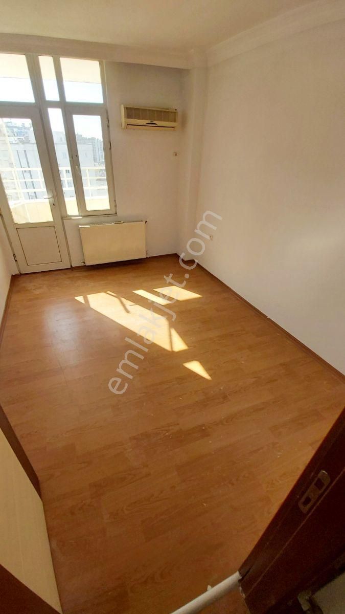 Mavi Bulvar Toros Satılık 3+1 Doğalgazlı Daire-sağlam - Görsel 15