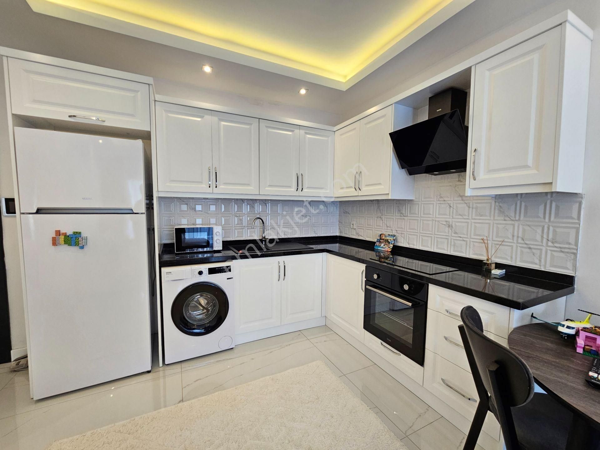 Alanya Mahmutlar Muhteşem Kompleks Satılık 1+1 Mobilyalı Lüx Daire - Görsel 5