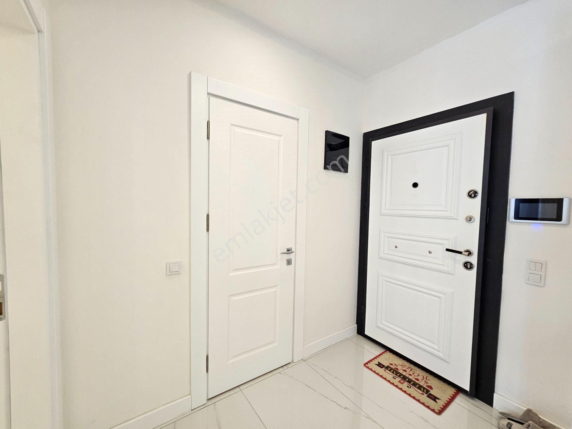 Alanya Mahmutlar Muhteşem Kompleks Satılık 1+1 Mobilyalı Lüx Daire - Görsel 9