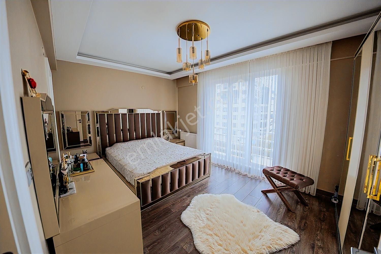 Havuzlu Butik Sitede Mimari Dokunuşlu Yerden Isıtmalı Balkon - Görsel 19