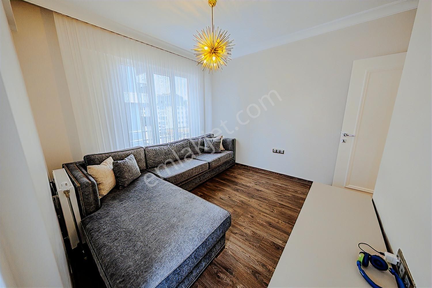 Havuzlu Butik Sitede Mimari Dokunuşlu Yerden Isıtmalı Balkon - Görsel 8