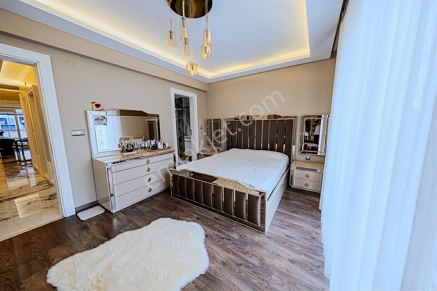 Havuzlu Butik Sitede Mimari Dokunuşlu Yerden Isıtmalı Balkon - Görsel 23