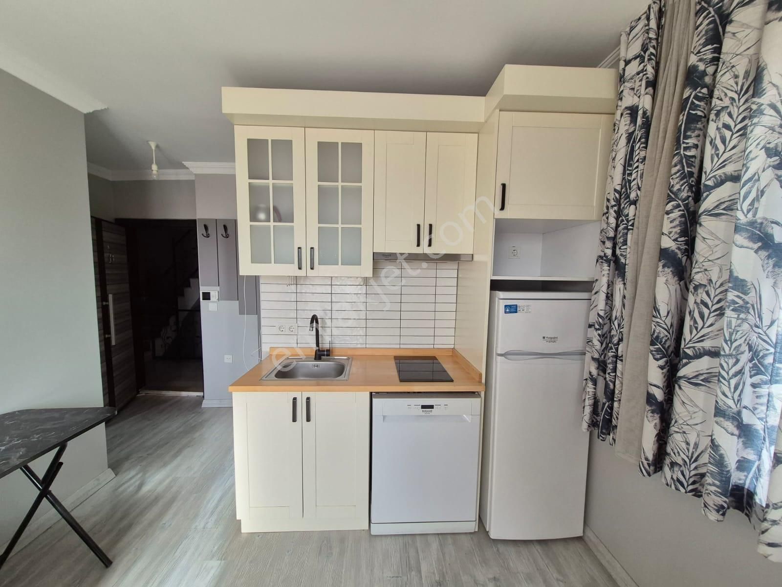 Delux'den Cumhuriyet Mah.'de Lux Eşyalı 1+1 Satılık Daire - Görsel 8