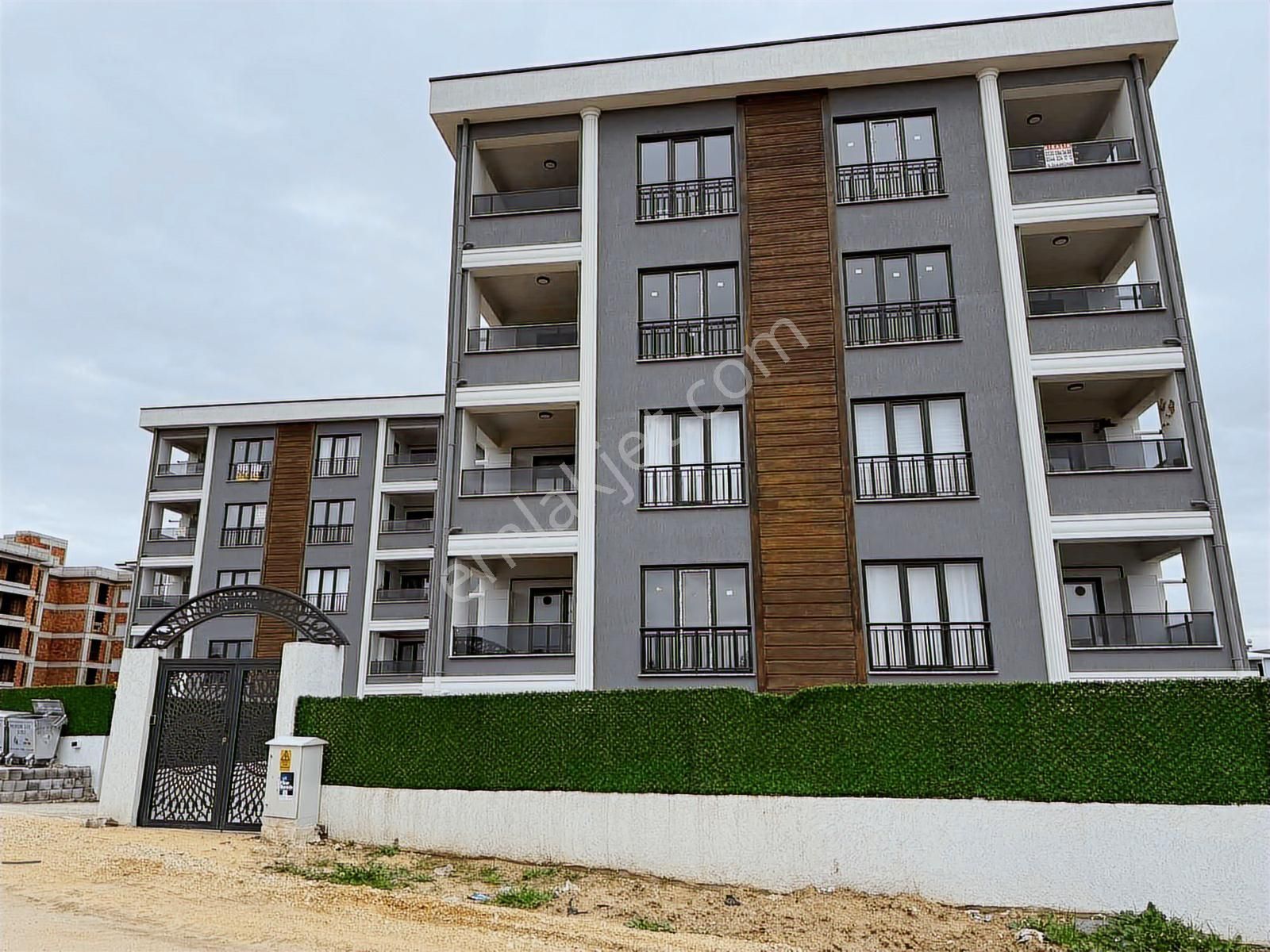 Yolçatı Butik Site 2+1 | 3.kat | Temiz, Ferah, Taşınmaya Hazır - Görsel 2