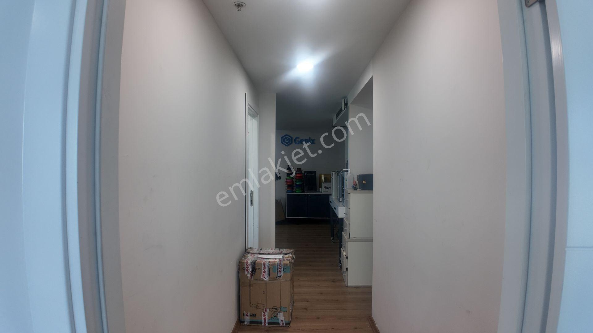 Kartal Hukukçular Towers Deniz Manzaralı Kiralık Komple Kat - Görsel 21