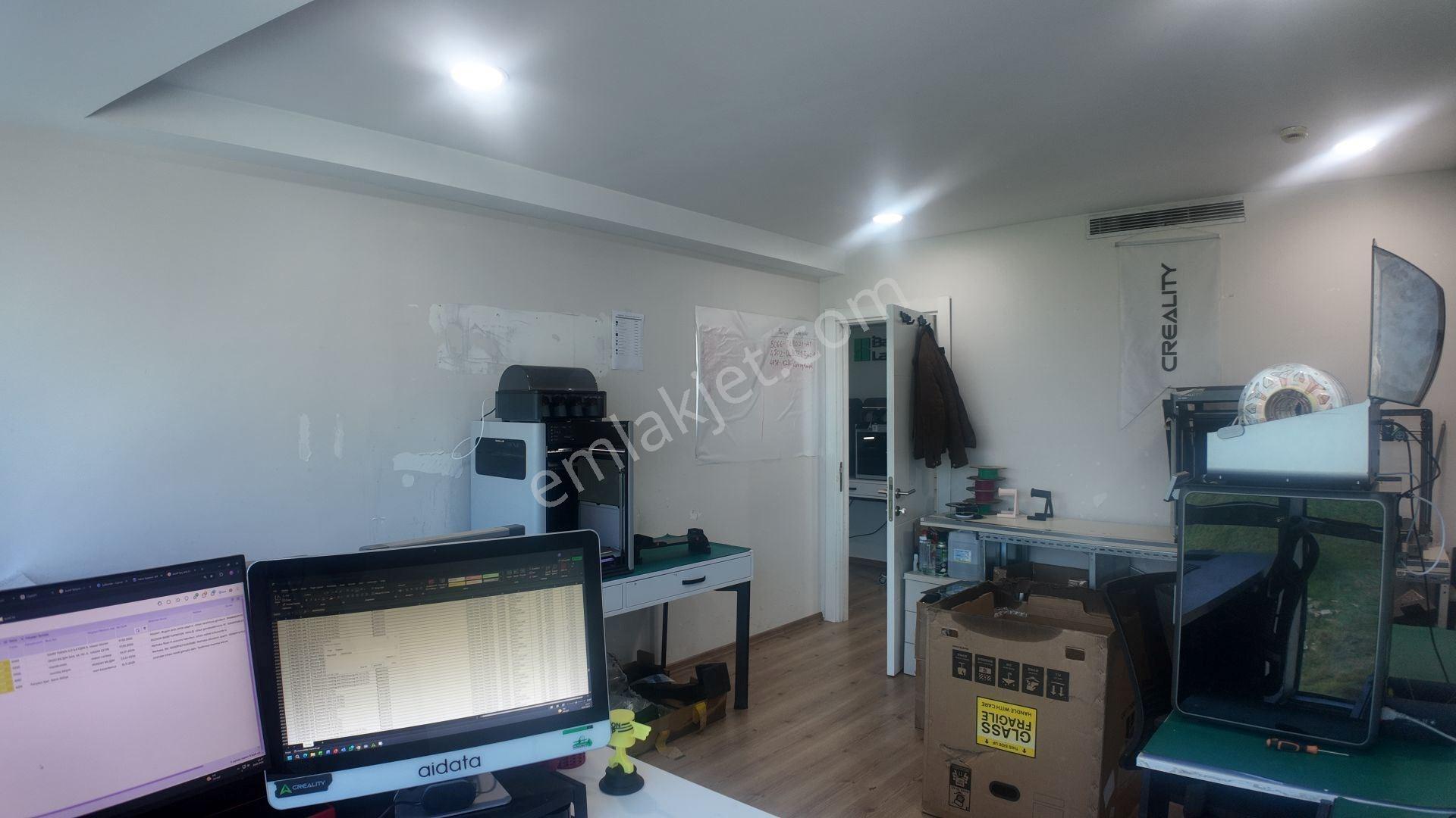 Kartal Hukukçular Towers Deniz Manzaralı Kiralık Komple Kat - Görsel 23